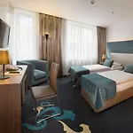 Leonardo Boutique M-square 4* בודפשט