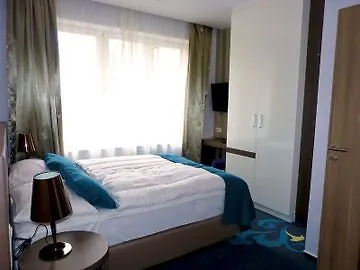 Hotel Leonardo Boutique M-square 4*