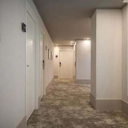 Leonardo Boutique M-square Hotel