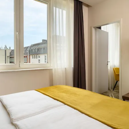 Leonardo Boutique M-square Hotel