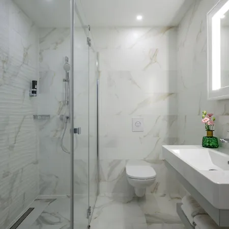 Leonardo Boutique M-square 4*