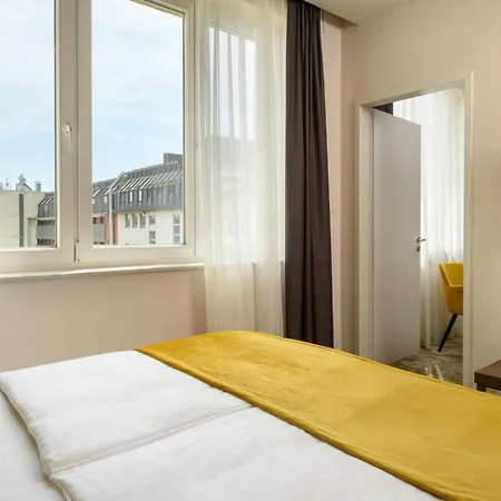 Leonardo Boutique M-square 4*