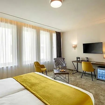 فندق Leonardo Boutique M-square 4*