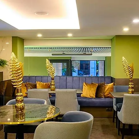 Leonardo Boutique M-square فندق 4*