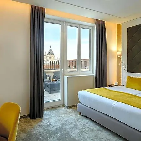 Leonardo Boutique M-square 4*