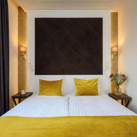 Leonardo Boutique M-square 4*