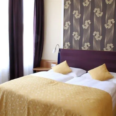 Leonardo Boutique M-square 4*