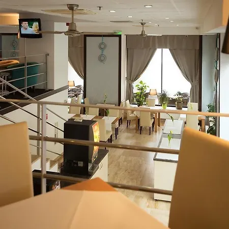 Leonardo Boutique M-square Hotell 4*
