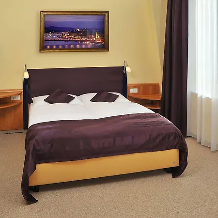 Leonardo Boutique M-square 4* Budapest