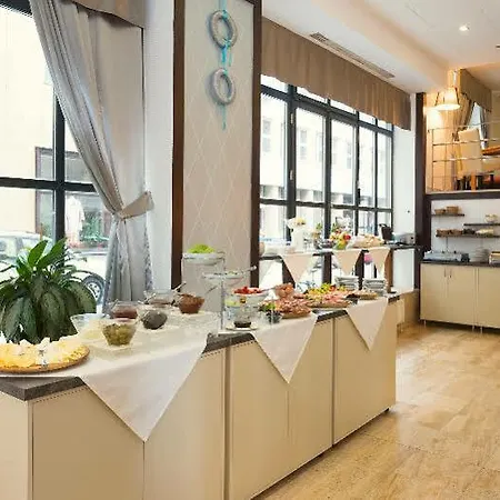 Leonardo Boutique M-square 4*