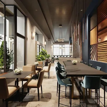Leonardo Boutique M-square Hotel 4*
