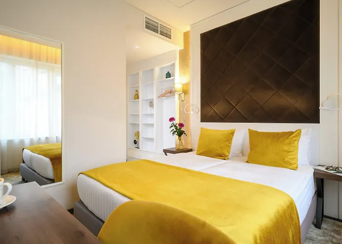 Leonardo Boutique M-square