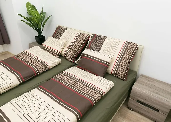 Leonardo Boutique M-square מלון 4*