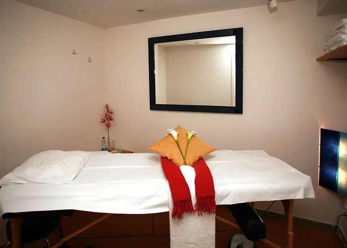 Leonardo Boutique M-square Szálloda 4*