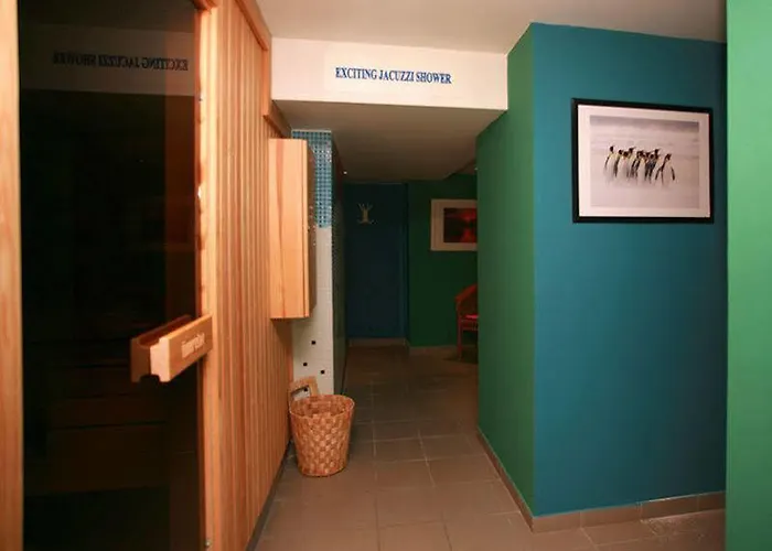 מלון Leonardo Boutique M-square 4*