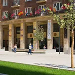 Leonardo Boutique M-square