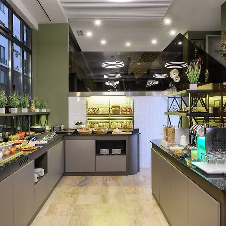 Leonardo Boutique M-square 4*